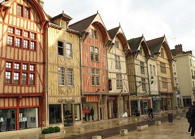 Troyes